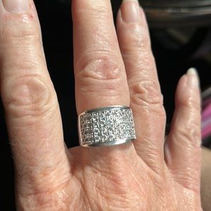 R1405 Retired Channel-set Cubic Zirconias Silpada Ring